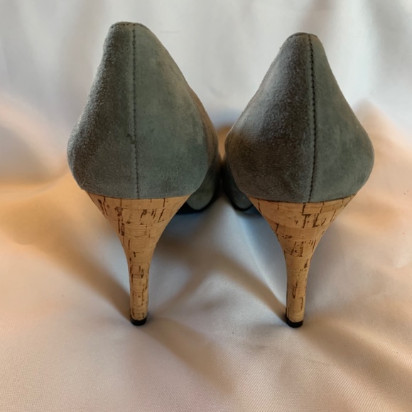 Guess By Marciano Gray Suede Feel Open Toe Heels with Cork Look Heels! - Picture 10 of 13